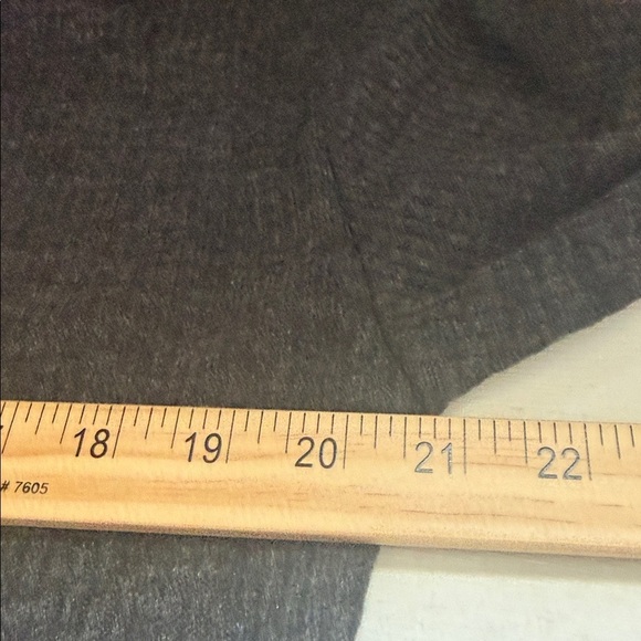 Zenana Drop Shoulder Ribbed Crop Hoodie gray/black small - Picture 6 of 7